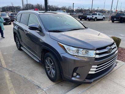 Used 2017 Toyota Highlander XLE