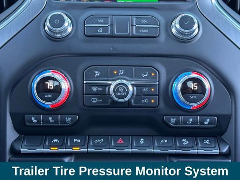 Used 2022 GMC Sierra 1500 Denali w/ Denali Reserve Package image 22