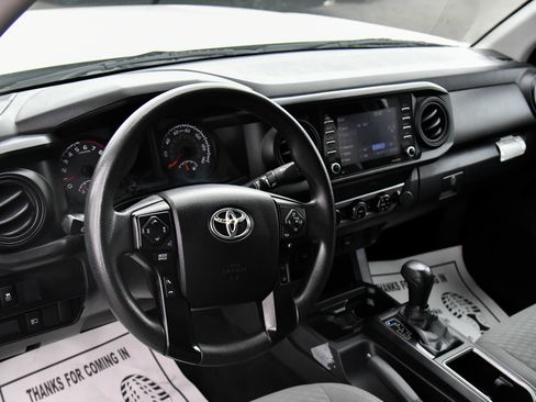 Used 2021 Toyota Tacoma SR RWD image 14