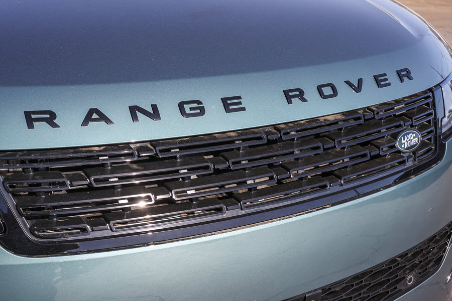 New 2027 Land Rover Range Rover Sport Dynamic SE AWD/4WD image 16