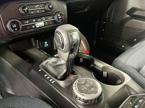 Used 2025 Ford Bronco Heritage Edition image 25