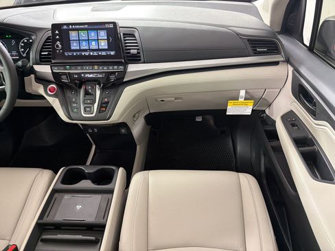 New 2026 Honda Odyssey EX-L image 28