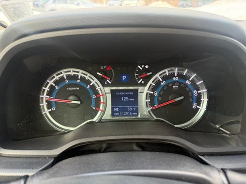 Used 2015 Toyota 4Runner SR5 Premium image 18