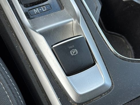 Used 2019 Subaru Ascent Limited image 30