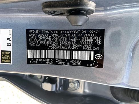 Used 2024 Toyota Corolla LE FWD image 31