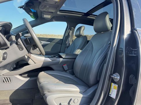 Used 2019 Lincoln Nautilus Reserve w/ Ultimate Package AWD/4WD image 8
