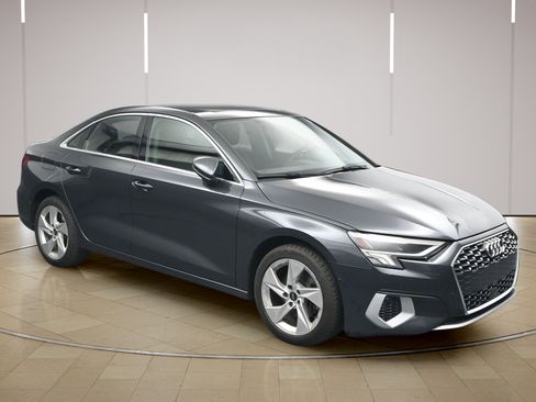 Used 2023 Audi A3 2.0T Premium FWD image 1