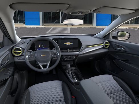 New 2026 Chevrolet Trax LT w/ LT Convenience Package image 39