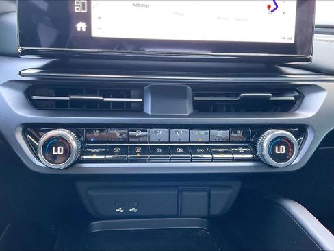 Used 2024 Acura ZDX A-Spec image 32