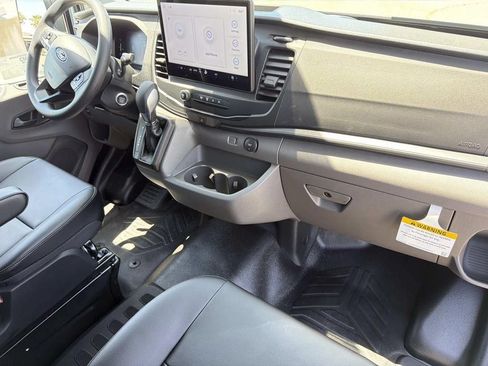 New 2026 Ford Transit 250 148 Medium Roof w/ Load Area Protection Package RWD image 24