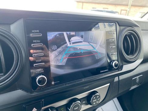 Used 2021 Toyota Tacoma SR RWD image 14