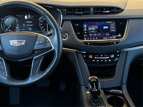 New 2025 Cadillac XT5 Premium Luxury image 16