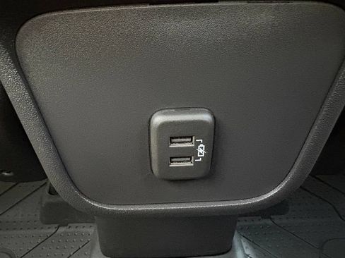 Used 2024 Chevrolet Equinox LS w/ LS Convenience Package FWD image 34