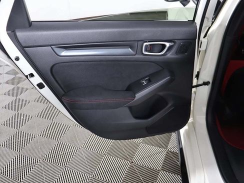 Used 2026 Honda Civic Type R image 25