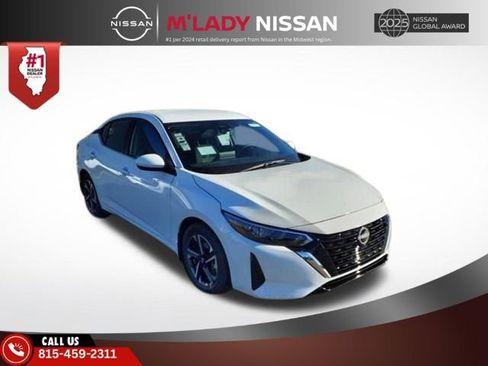 New 2025 Nissan Sentra SV image 1