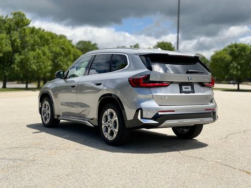 New 2026 BMW X1 xDrive28i w/ Convenience Package AWD/4WD image 4