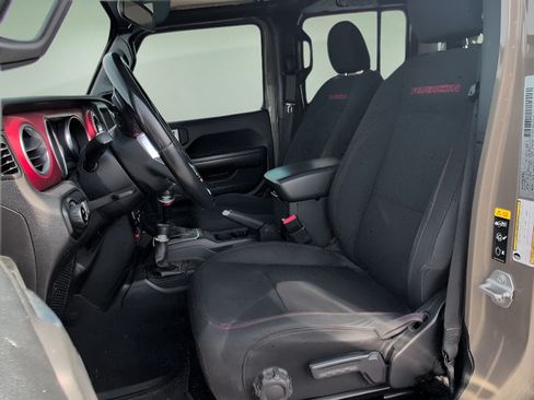 Used 2020 Jeep Gladiator Rubicon AWD/4WD image 10