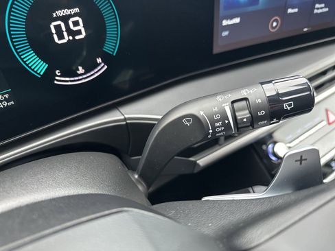 Used 2025 Hyundai Santa Fe SE image 46