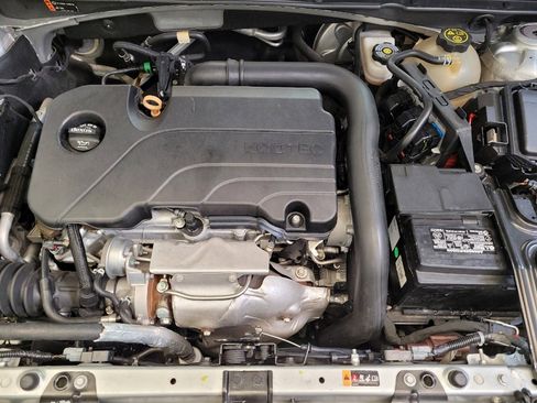 Used 2018 Chevrolet Malibu LS image 30