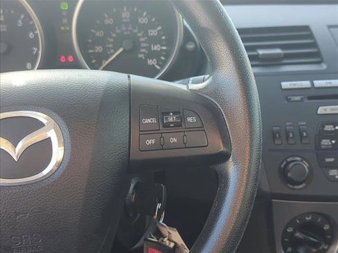 Used 2011 MAZDA MAZDA3 i Touring image 13