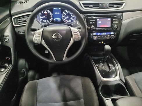 Used 2015 Nissan Rogue SV AWD/4WD image 22