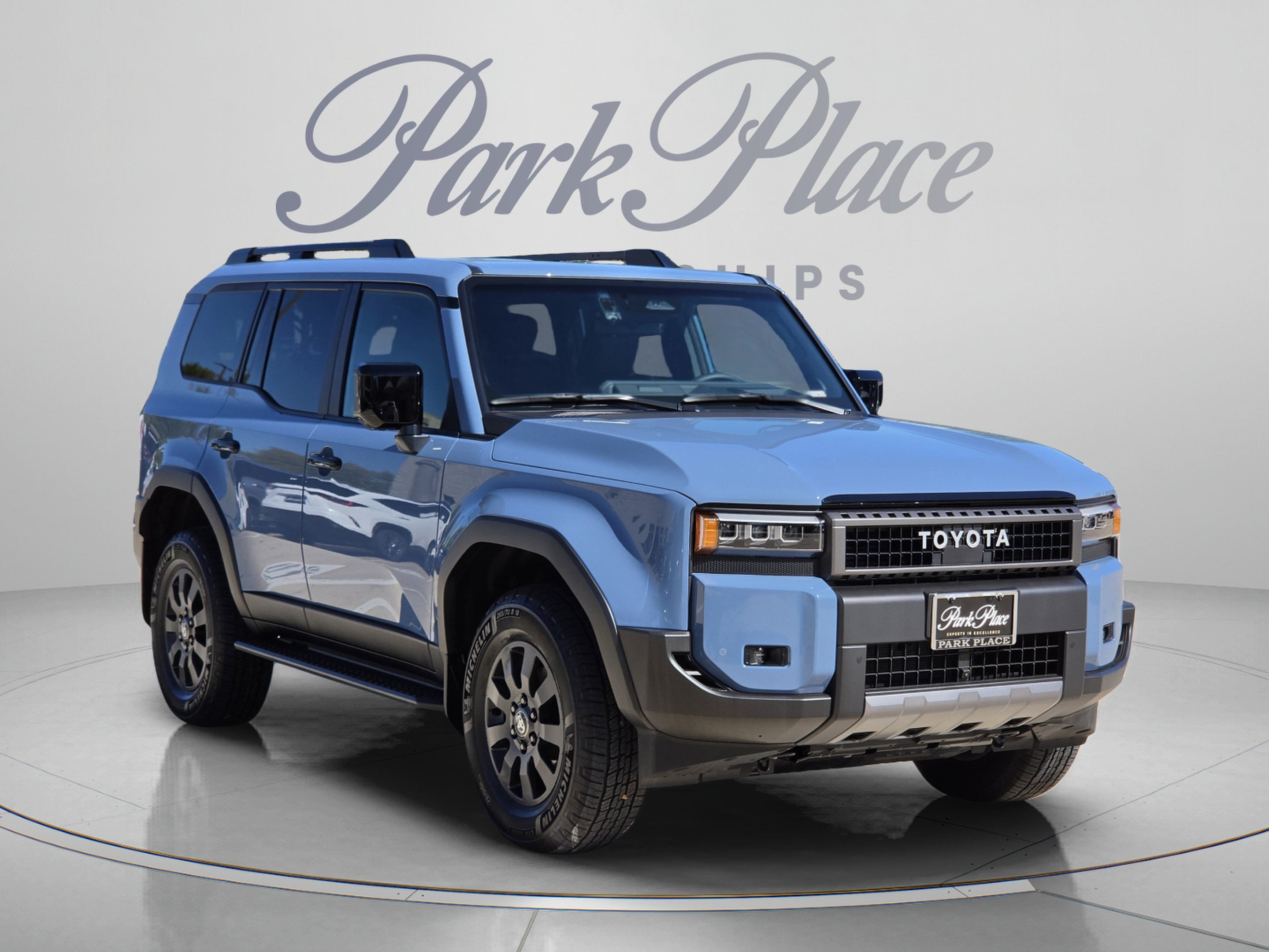 Used 2026 Toyota Land Cruiser w/ Premium Package AWD/4WD image 4