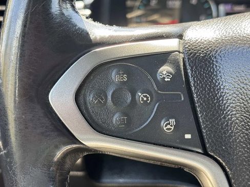 Used 2016 Chevrolet Suburban LTZ image 22