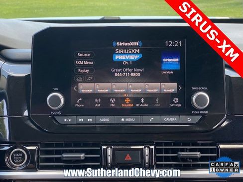 Used 2024 Nissan Pathfinder SV image 27