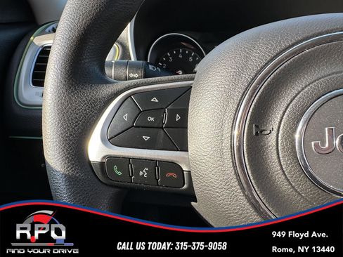 Used 2020 Jeep Compass Sport image 17
