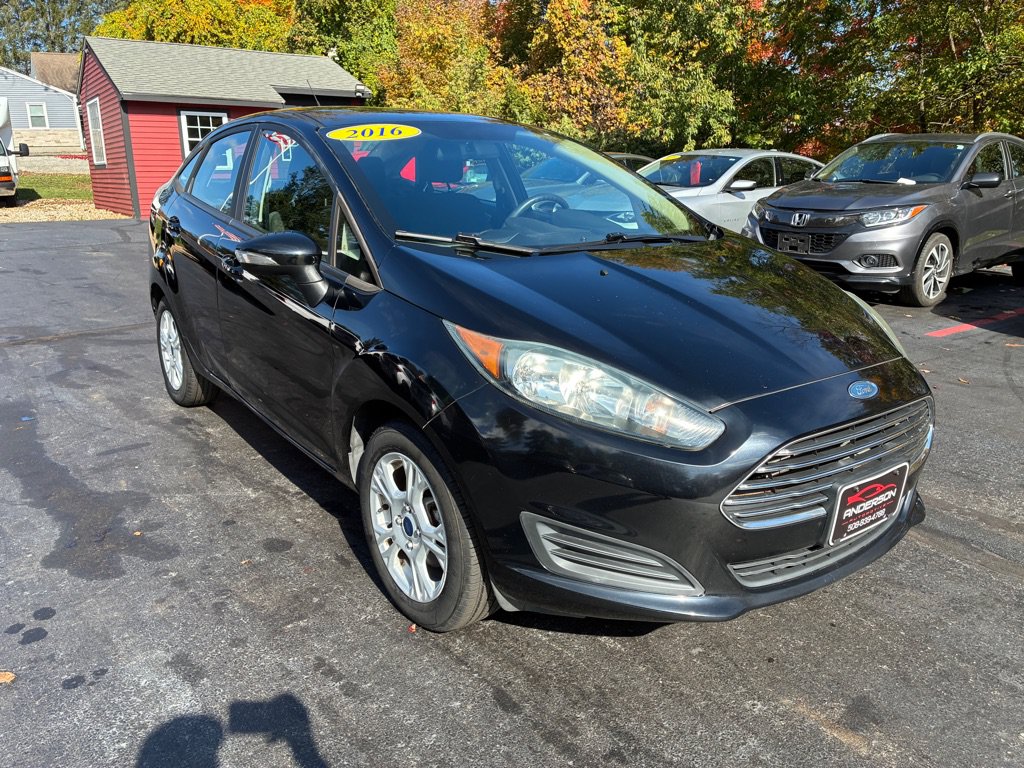Used 2016 Ford Fiesta SE FWD image 5