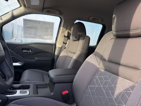 New 2026 Nissan Frontier SV image 25