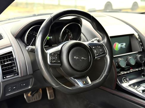 Used 2018 Jaguar F-TYPE R image 20