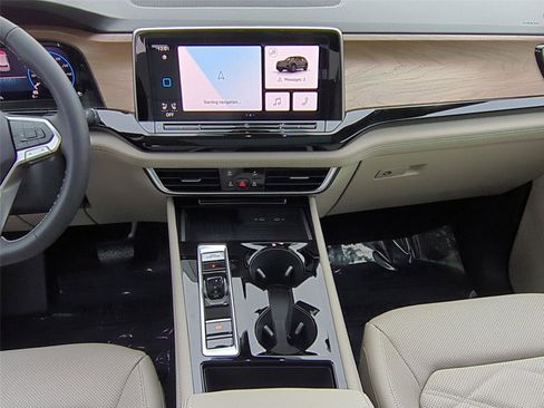 New 2026 Volkswagen Atlas SEL Premium R-Line image 15