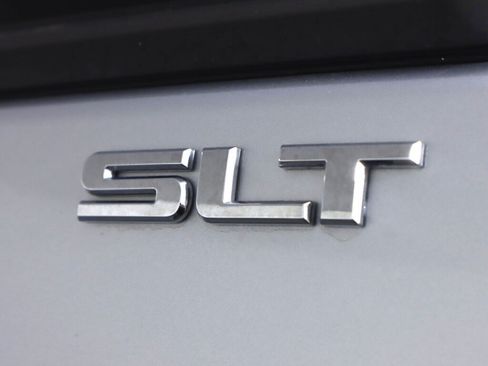Used 2020 GMC Terrain SLT AWD/4WD image 35
