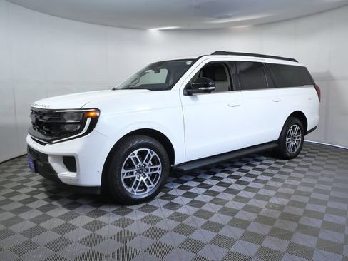 Certified 2025 Ford Expedition Max Active AWD/4WD image 5