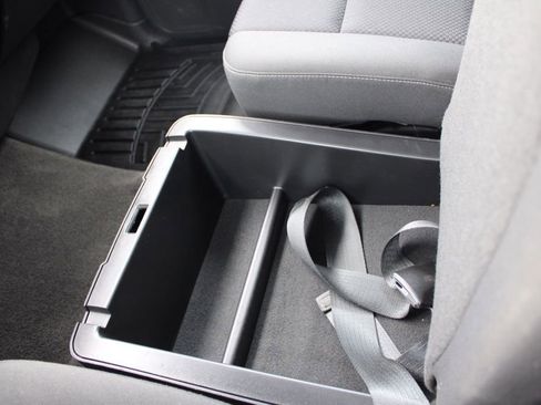 Used 2018 Chevrolet Silverado 1500 LT w/ All Star Edition image 38