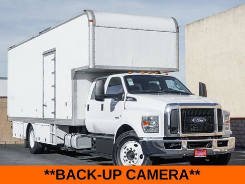 Used 2016 Ford F650 2WD Crew Cab Super Duty image 2