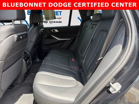 Used 2025 BMW X5 xDrive50e AWD/4WD image 21