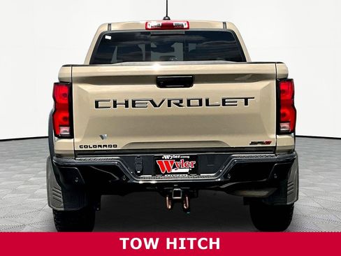 Used 2024 Chevrolet Colorado ZR2 w/ Technology Package image 5