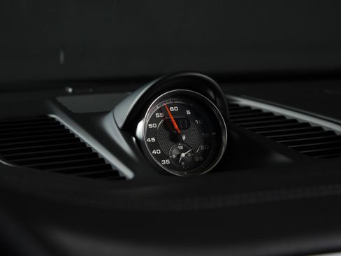 Used 2019 Porsche 911 Carrera GTS RWD image 7