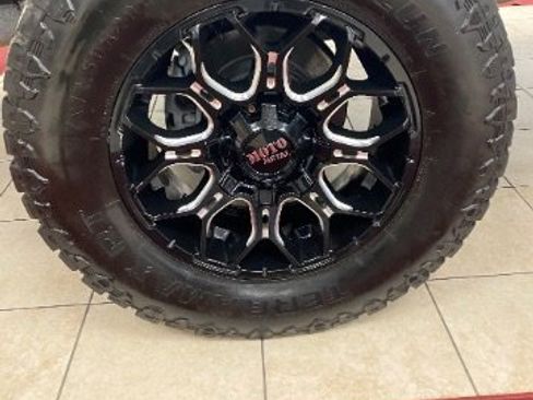 Used 2019 Ford F250 Lariat w/ Lariat Ultimate Package image 35