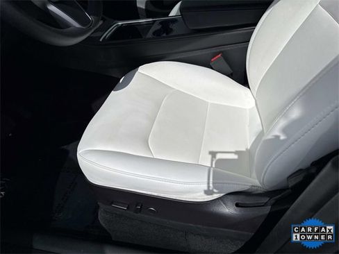 Used 2023 Tesla Model Y Long Range image 16