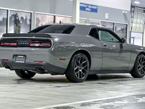 Used 2018 Dodge Challenger T/A w/ Quick Order Package 22P T/A RWD image 8