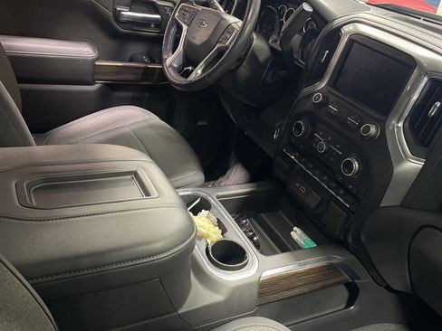 Used 2020 Chevrolet Silverado 1500 RST image 11