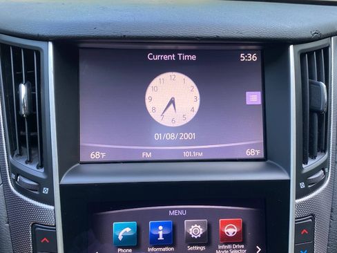 Used 2015 INFINITI Q50 w/ Moonroof Package RWD image 28
