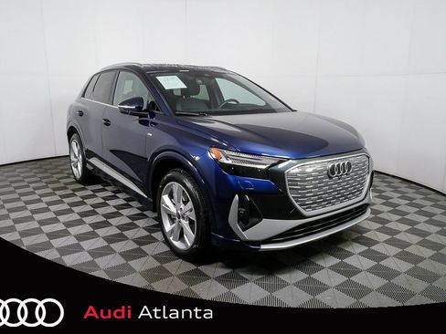 Used 2023 Audi Q4 e-tron Prestige image 1