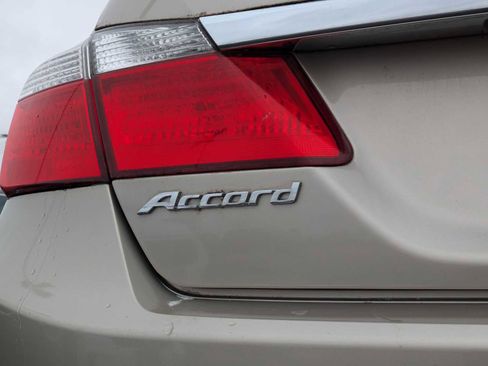 Used 2013 Honda Accord LX image 12