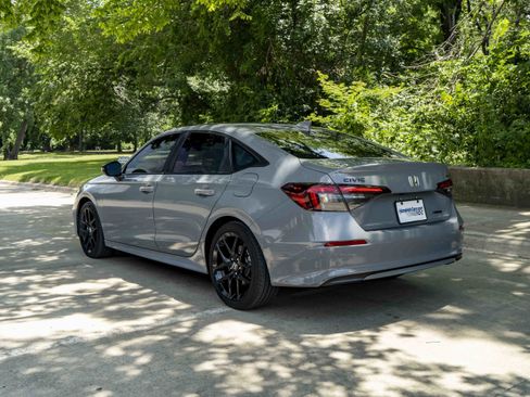 Used 2026 Honda Civic Sport image 7