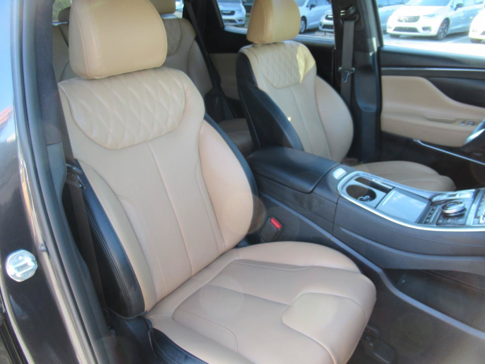 Used 2023 Hyundai Santa Fe Calligraphy AWD/4WD image 9