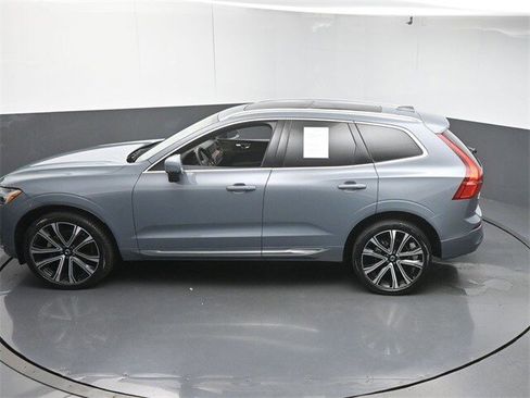 Certified 2023 Volvo XC60 B5 Ultimate image 47